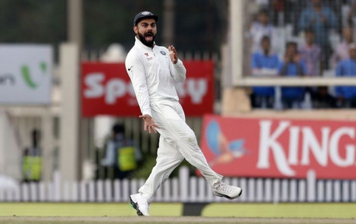 Australia lost 4 wickets in India vs Australia test match