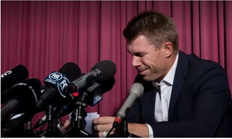 Ball-tampering scandal: David Warner breaks down says 'I apologize unreservedly'