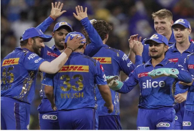 IPL: Mumbai Indians to take on Gujarat Titans might in vital IPL clash