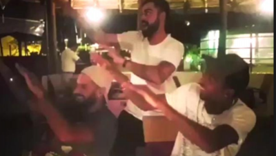 Virat dance with Shekhar Dhawan and Pandiya, Video gets viral on the Internet