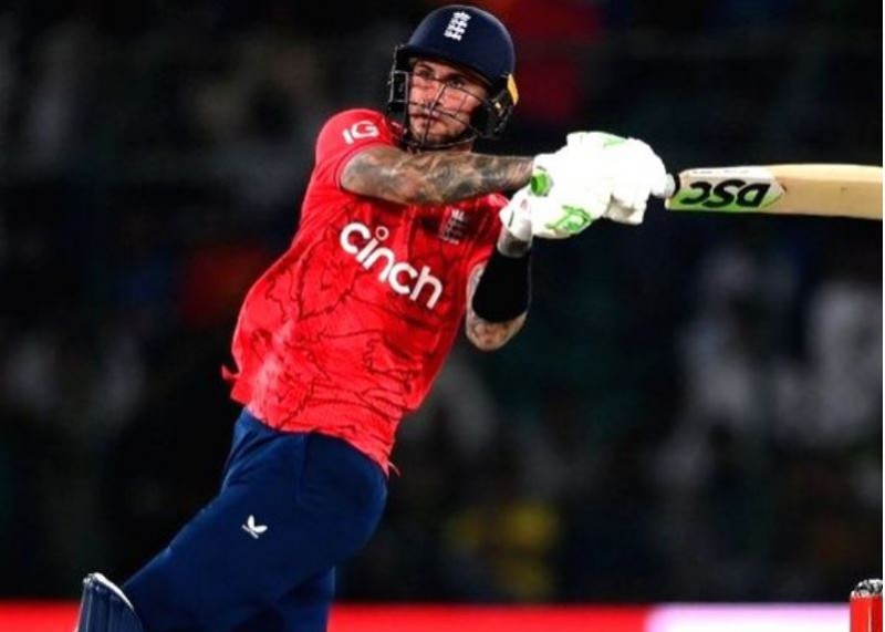 Alex Hales on 'very special feeling', Pakistan suffer loss in opening T20I