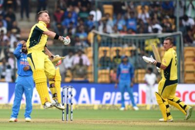 Fourth ODI:  Australia gave target of 335 runs to India