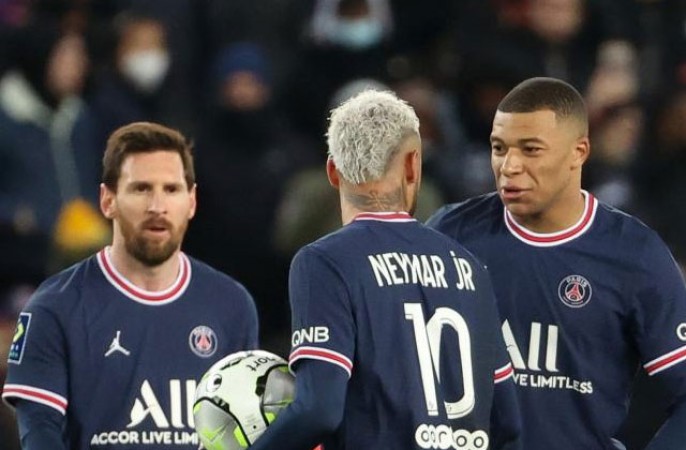 Goals of Mbappe, Neymar and Messi gave the team victory in the French Football League
