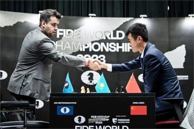 विश्व शतरंज चैंपियनशिप में समय के दबाव में डिंग से हो गई बड़ी गलती