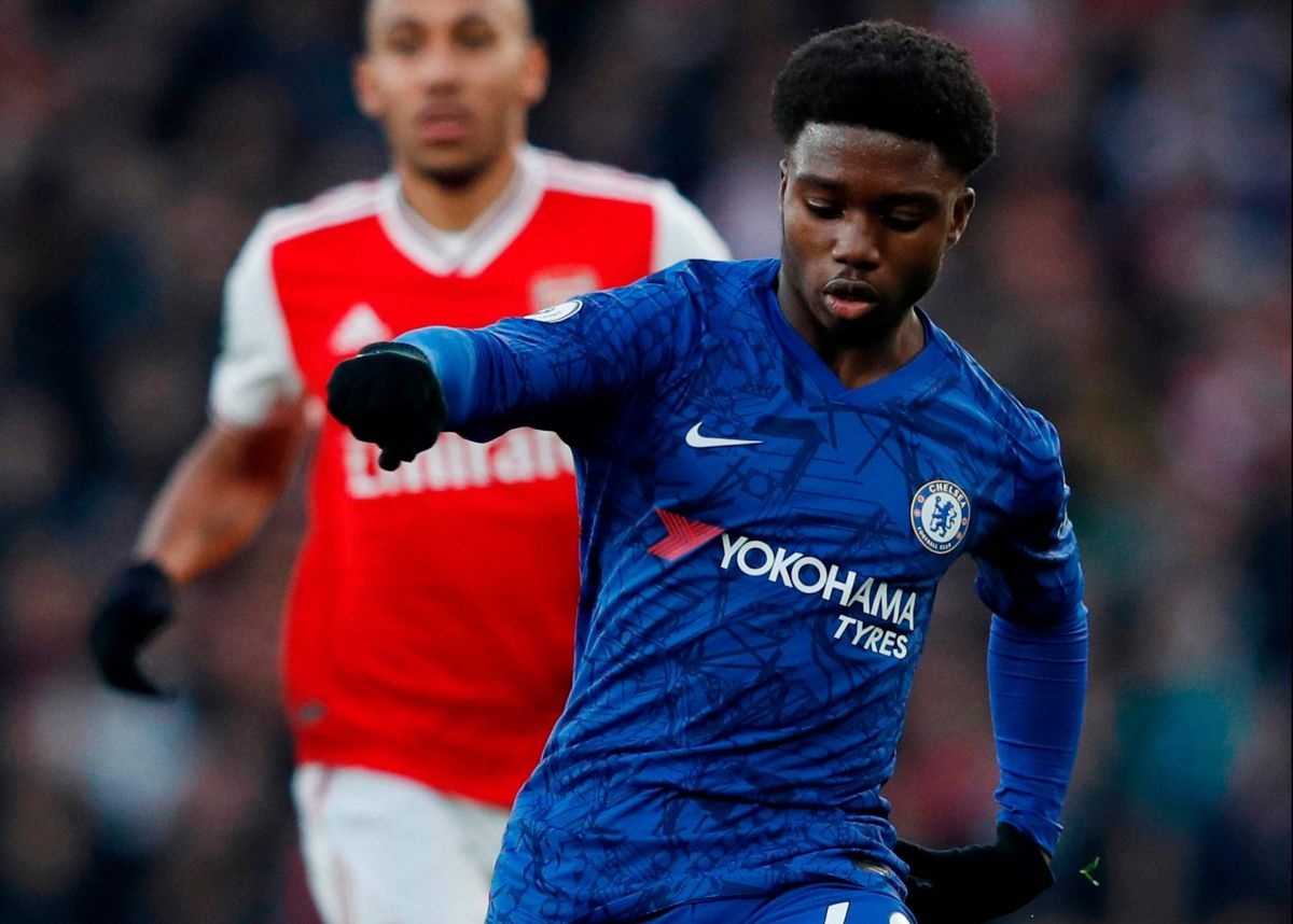 EPL: Chelsea win by beating Arsenal 2–1