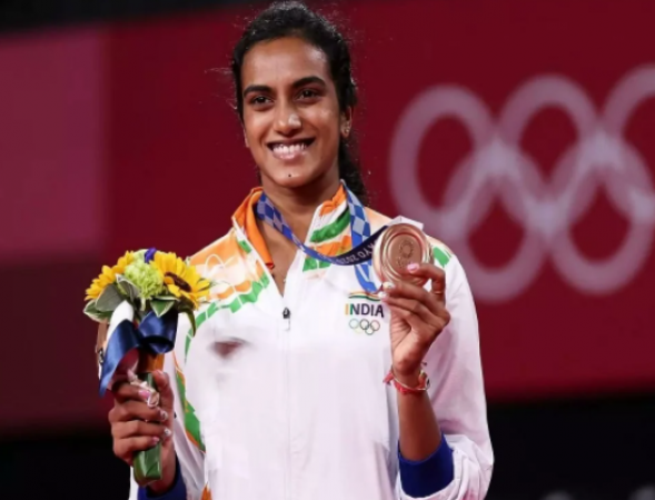 In 2021, PV Sindhu gave India a bronze medal