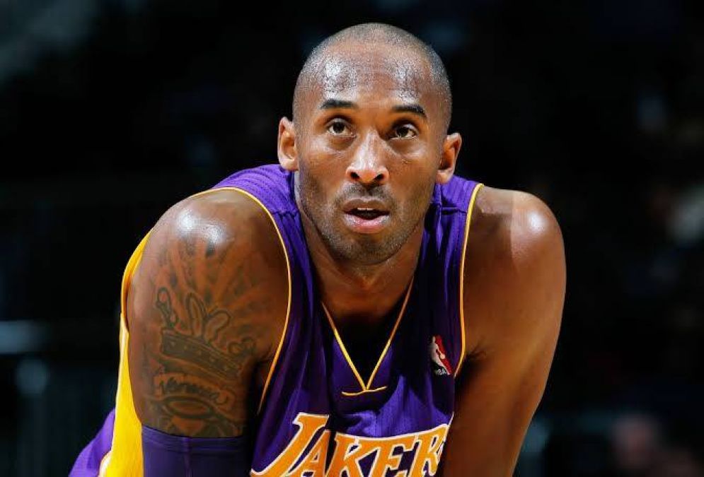 8 years back Kobe Bryant 's death was predicted to be in helicopter crash