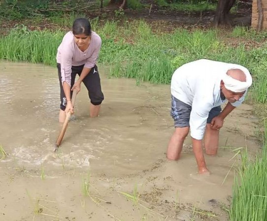 National Wrestling Champions from Bihar working in fields to meet ends