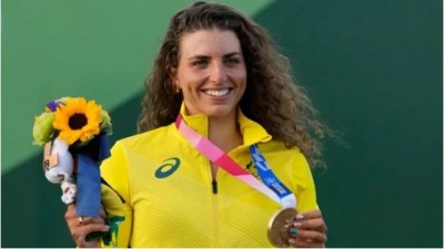 'कंडोम' की मदद से Tokyo Olympics में जीता मेडल, ऑस्ट्रेलिया की जेसिका फॉक्स का वीडियो वायरल