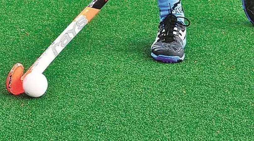 Hockey teams will be given break for four weeks