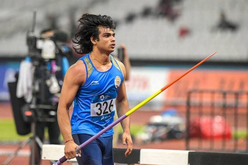 Know what Javelin Thrower Neeraj Chopra doing at home due ...
