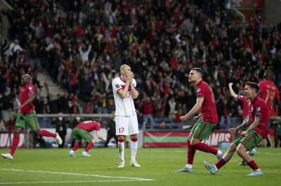 Portugal beat Turkey to take a step forward in making it to the World Cup
