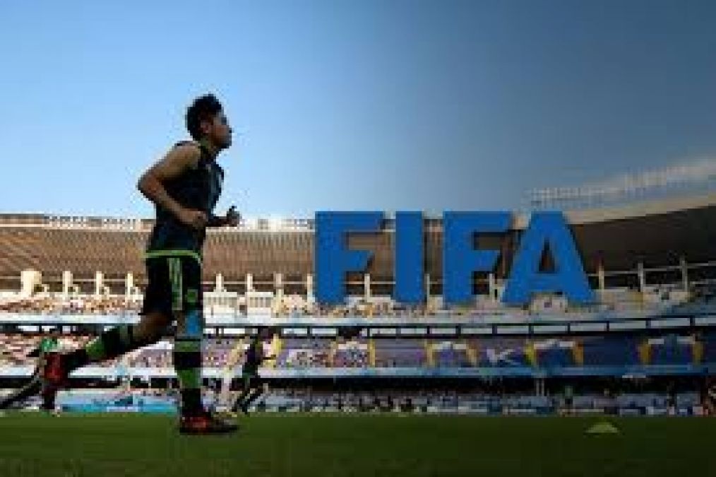 कोरोना वायरस के तुरंत बाद फुटबॉल मैच में हो सकता है बड़ा बदलाव, FIFA ने दी मंज़ूरी
