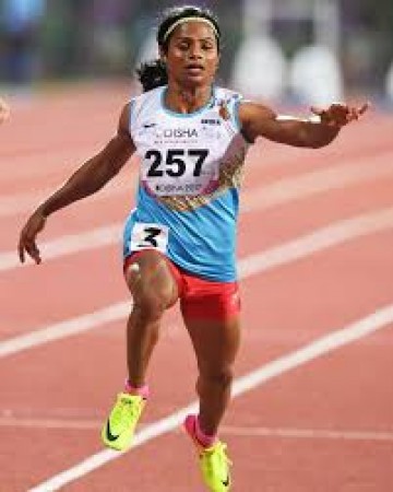 Dutee Chand's wins hearts, distributes food packets to her villagers