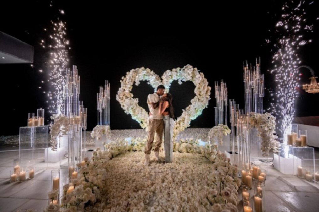 Marcus Rashford gets engaged to girlfriend, photo goes viral