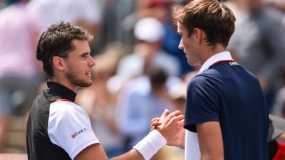Dominic Theme and Denil Medvedev make it to the fourth round in US Open