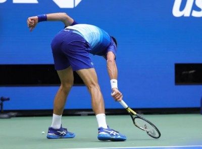 US Open: Novak Djokovic, who could not bear defeat, smashed racket on court, see Video