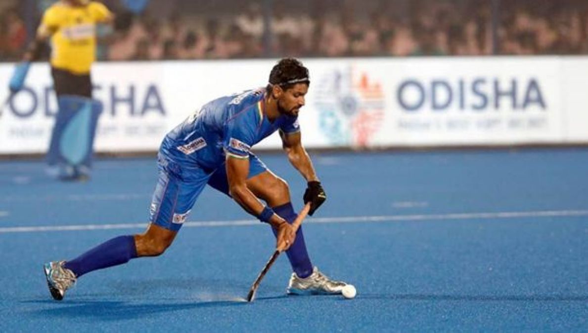 After Rupinder Pal Singh This Veteran also announced retirement from hockey