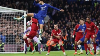 Chelsea held 0-0 by Liverpool after Potter's exit