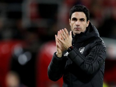 Arteta praises Aubameyang for his 'superb' performance against Leeds United