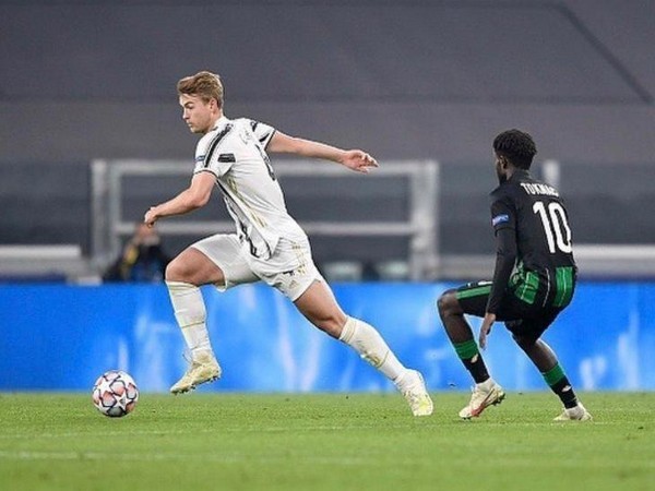 Juventus' Matthijs de Ligt tests positive for Covid-19