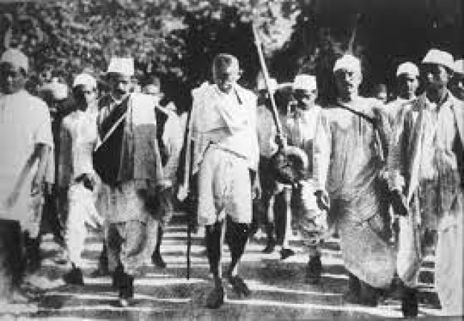 The Khilafat Movement: The Confluence of Indian Independence Struggle and Pan-Islamic Protests