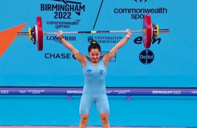 Mirabai Chanu made country proud again in weightlifting, gave first gold medal to India