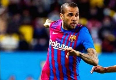 Dani Alves selected in Brazil's 26-man World Cup roster