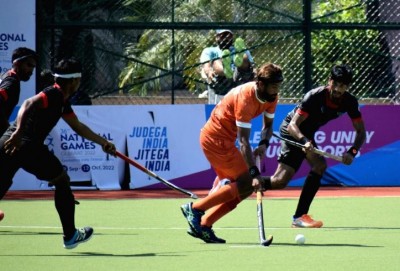 UP surprise Maharashtra, enter men's hockey final