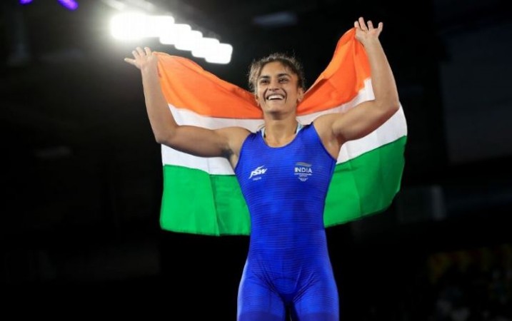 Wrestling: Vinesh Phogat wins 2 World Championship medals, becomes the first Indian woman to do so