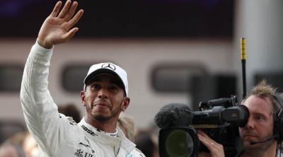 Hamilton clinches 70th pole position in Malaysian Grand Prix