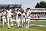 एशेज सीरीज : तीसरा टेस्ट तीन दिन में हारा ऑस्ट्रेलिया, इंग्लैंड ने बनाई बढ़त