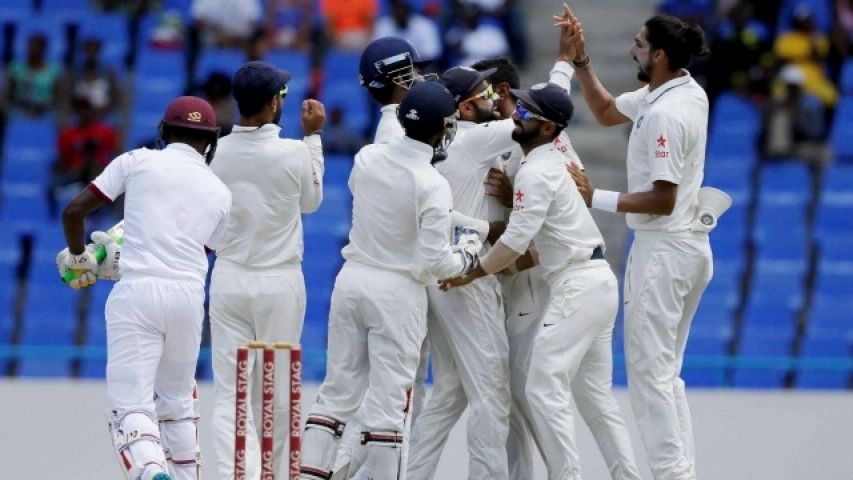 LIVE WI vs IND : वेस्टइंडीज ने दूसरी पारी में किये 135 रन पार