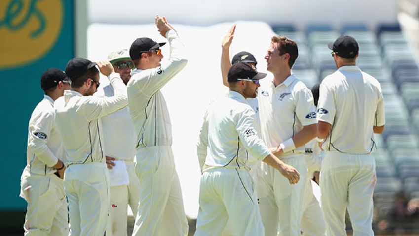 ज़िम्बाब्वे को दूसरे टेस्ट में हराकर न्यूजीलैंड ने सीरीज पर किया कब्ज़ा