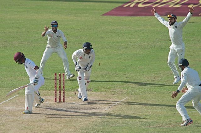LIVE WI vs IND : वेस्टइंडीज का पहला विकेट गिरा