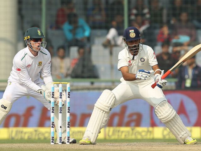 दिल्ली टेस्ट: भारत को 403 रनों की बढ़त