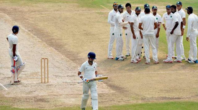 रणजी अपडेट : विकेटों के पतझड़ के बीच विदर्भ को मिला 187 का लक्ष्य, तीन दिन में गिरे 30 विकेट