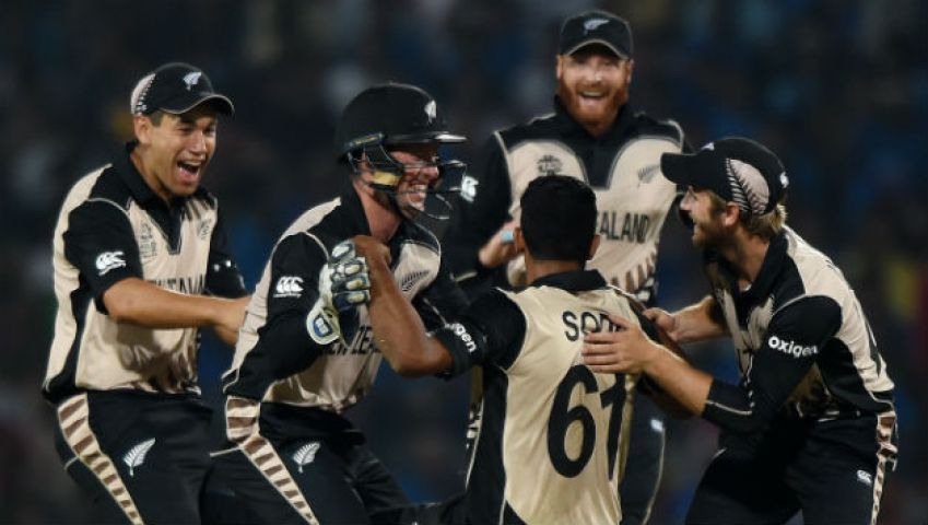 वर्ल्ड कप टी-20 पाकिस्तान को हराकर सेमीफाइनल में पंहुचा न्यूजीलैंड