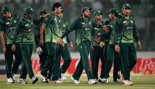मुसीबत में फसीं पाकिस्तान क्रिकेट टीम, जानिए क्या है मामला ?