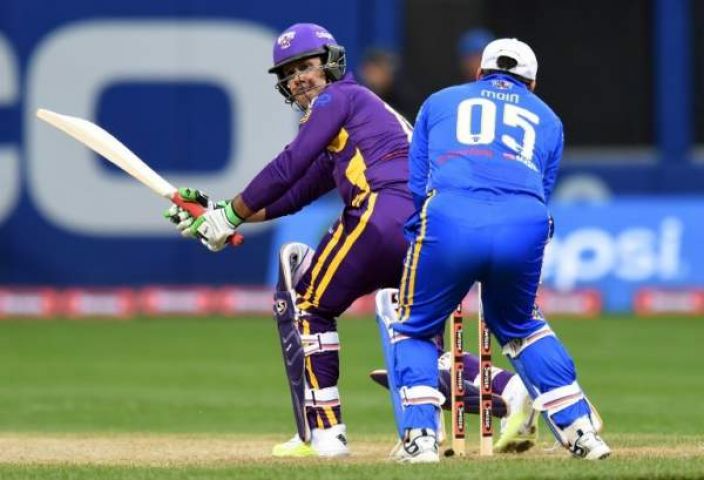 क्रिकेट : वार्न्‍स वॉरियर्स ने सचिन्स ब्लास्टर्स को 6 विकेट से पराजित किया