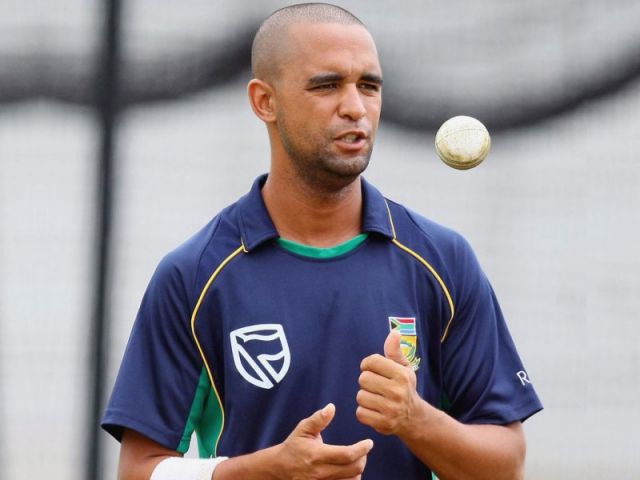दक्षिण अफ्रीका के पीटरसन ने क्रिकेट को किया टाटा
