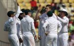 नागपुर टेस्ट : भारत की पहली पारी 215 रनों पर सिमटी