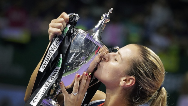 Dominika Cibulkova wins WTA finals beating the world no. 1 Angelique Kerber