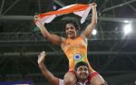 रियो ओलिंपिक: भारत को मिला पहला मैडल, साक्षी मलिक ने महिला कुश्ती में जीता ब्रोंज