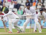 पाकिस्तान ने दूसरे दिन इंग्लैंड के खिलाफ बनाये 3 विकेट के नुकसान पर 257 रन