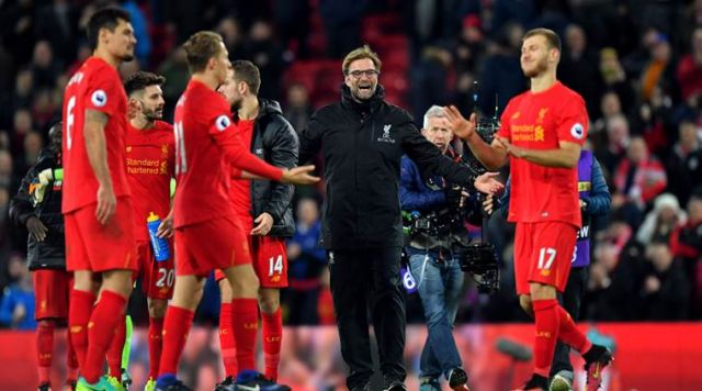 Klopp boosts Liverpool title push by edging Guardiola's Manchester City