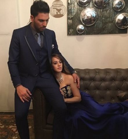 Yuvraj Singh & Hazel Keech look simply amazing in recent pre-wedding photoshoot