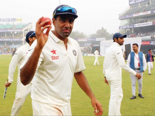 शानदार गेंदबाज आर अश्विन बने सर्वोच्च वरीय टेस्ट आलराउंडर