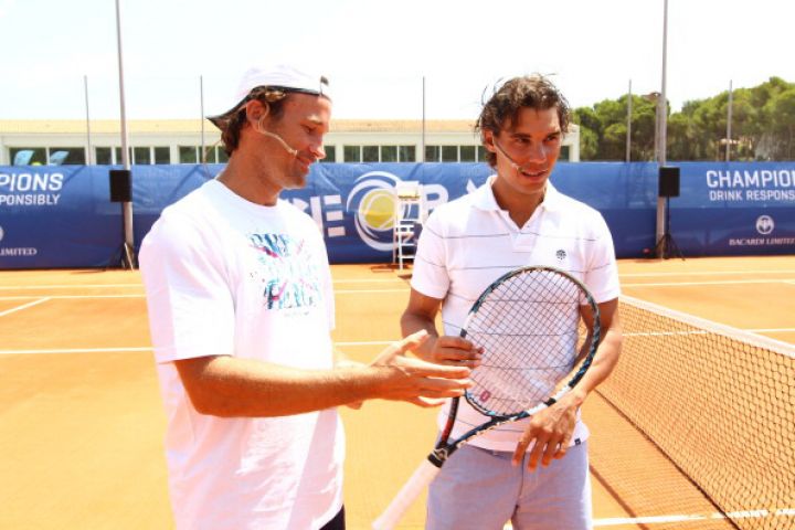 Rafael Nadal has added former player Carlos Moya to his coaching team for 2017 season
