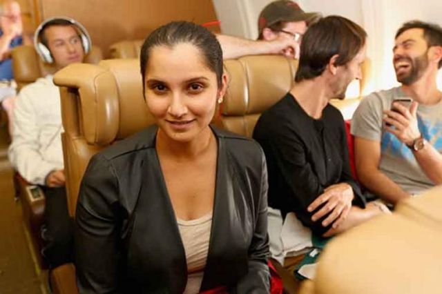 Baker's delight having a good time with Sania Mirza